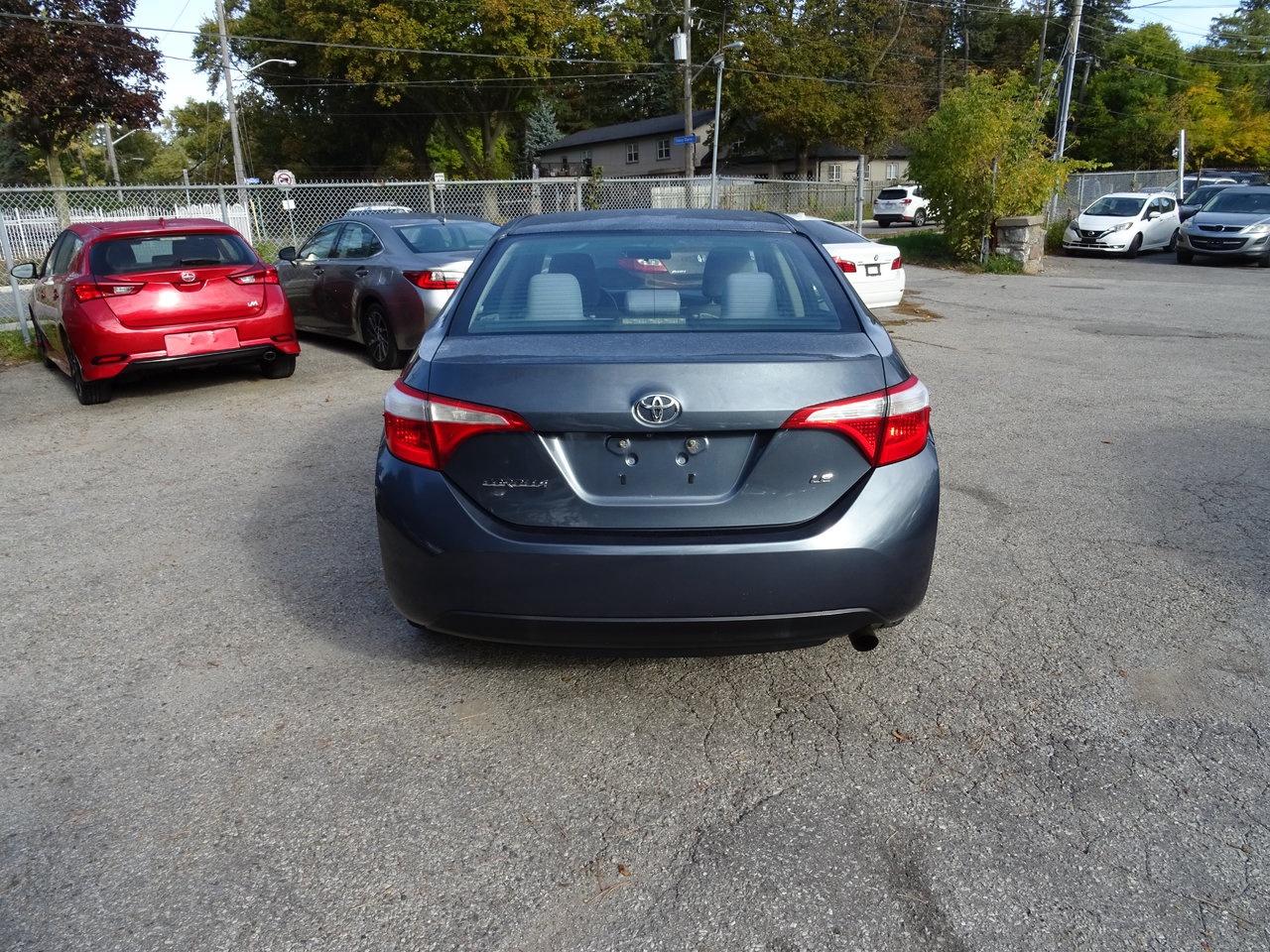 2014 Toyota Corolla LE Photo