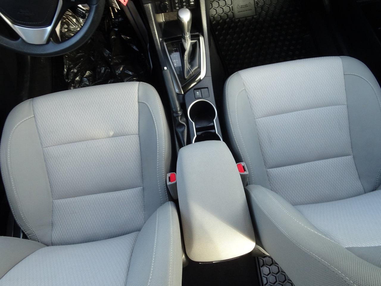 2014 Toyota Corolla LE Photo