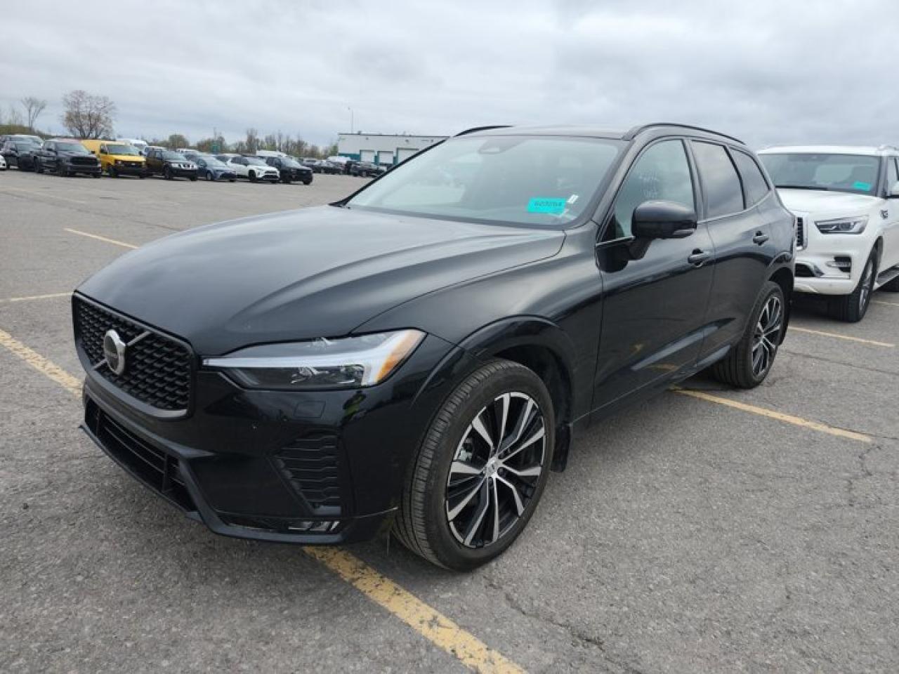 Used 2024 Volvo XC60 AWD Plus Dark Theme| 360 Camera | Sunroof | Leather | Nav | Power Liftgate | for sale in Guelph, ON