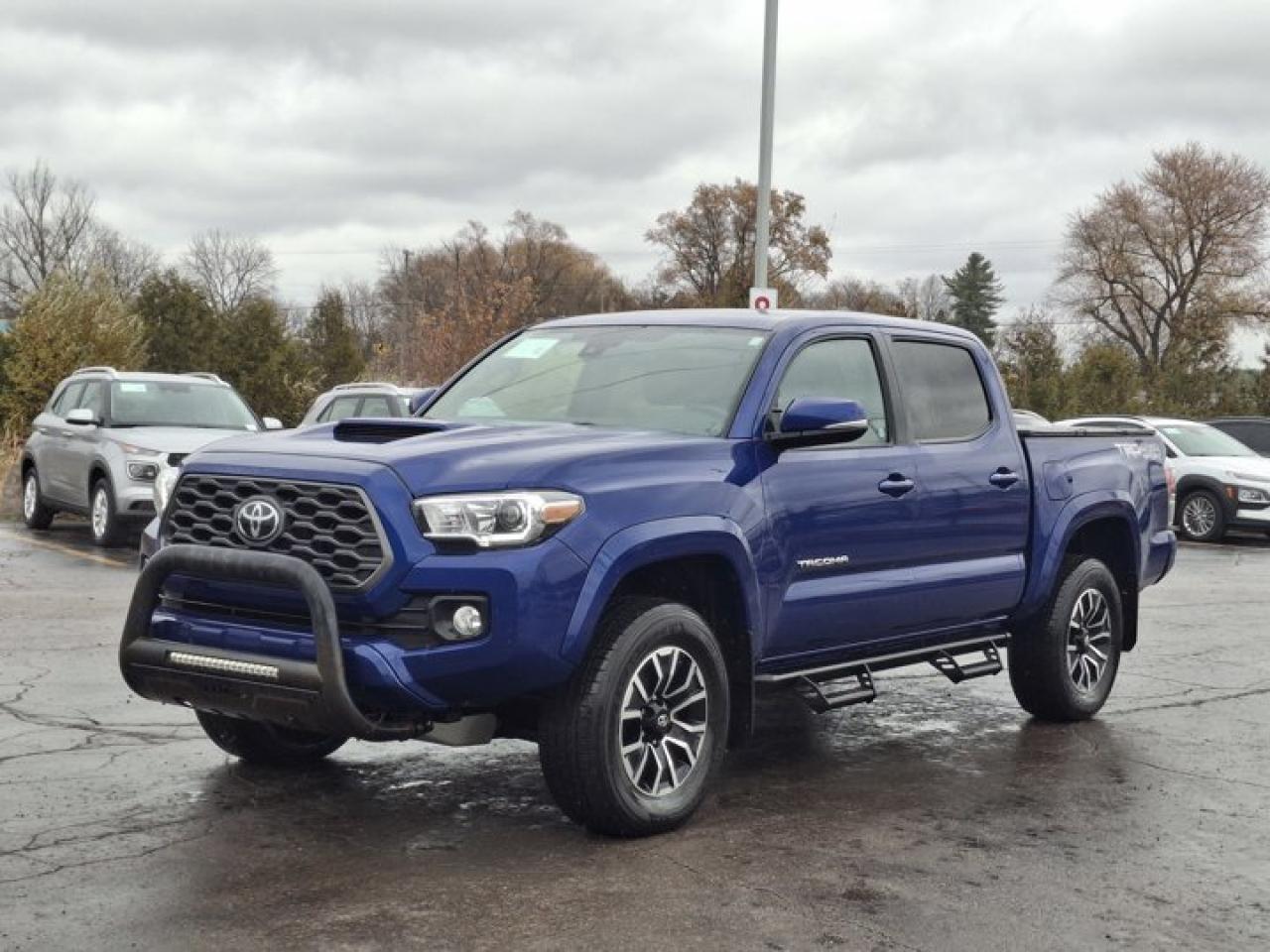 Used 2022 Toyota Tacoma TRD Sport Premium | Manual | Leather | Sunroof | Nav | Heated Seats | Rear Camera | and More ! for sale in Guelph, ON