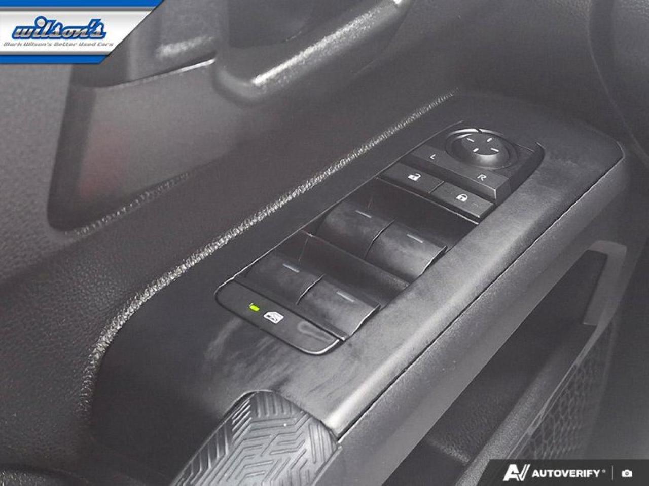 2025 Toyota Tacoma SR5 Double Cab 4X4 | Heated Seats | Adaptive Cruise | CarPlay + Android | Rear Camera | and More ! Photo