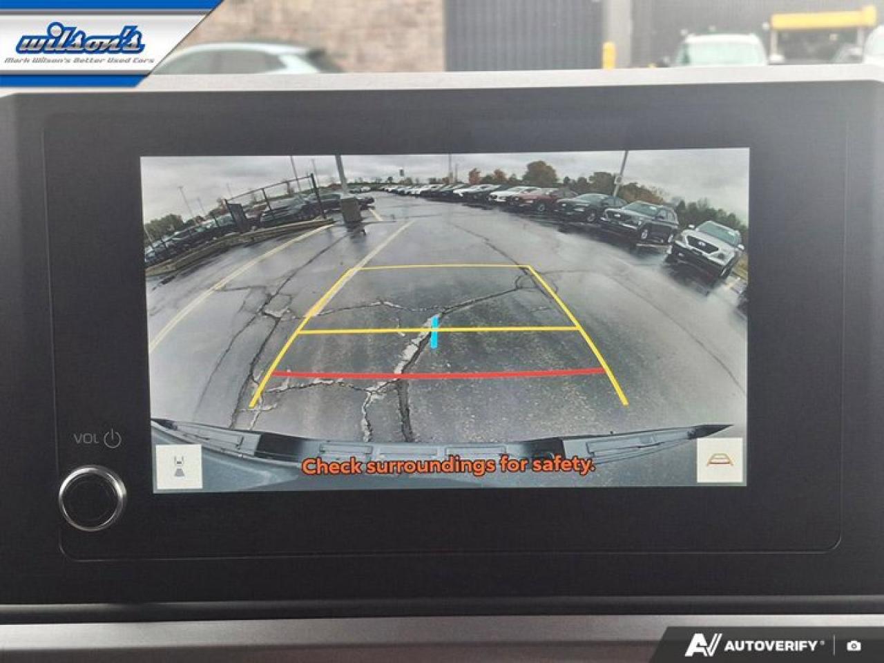 2025 Toyota Tacoma SR5 Double Cab 4X4 | Heated Seats | Adaptive Cruise | CarPlay + Android | Rear Camera | and More ! Photo