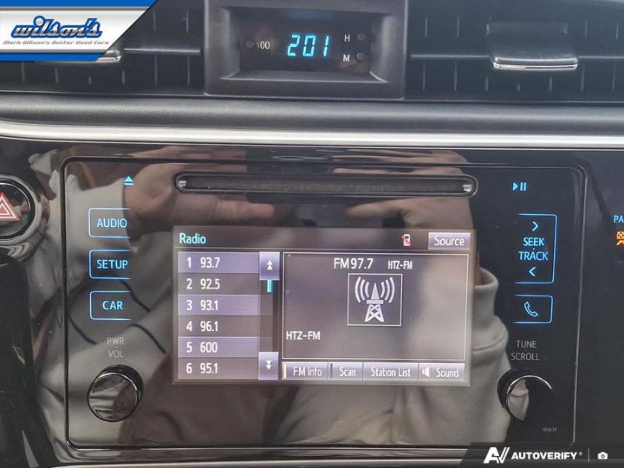 2019 Toyota Corolla LE | Heated Seats | Radar Cruise | Rear Camera | Bluetooth | and More ! Photo