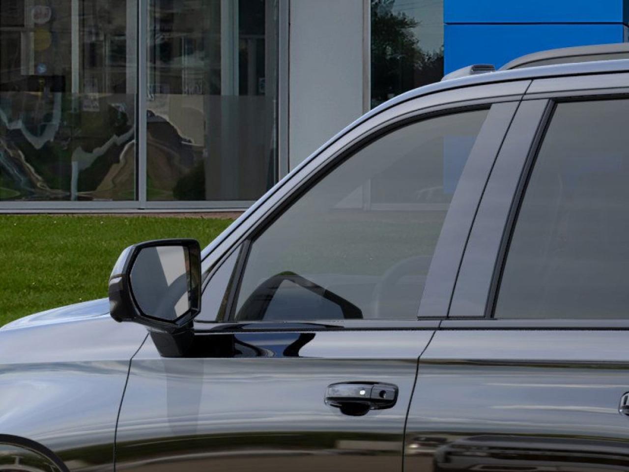 2025 Chevrolet Suburban RST Photo