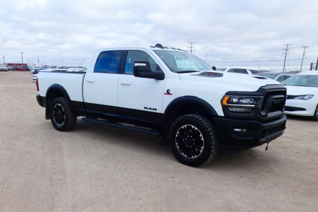 2024 Dodge Ram 2500 Rebel Crew Cab CUMMINS DIESEL w/H&C L, NAV, BUC - Photo #4