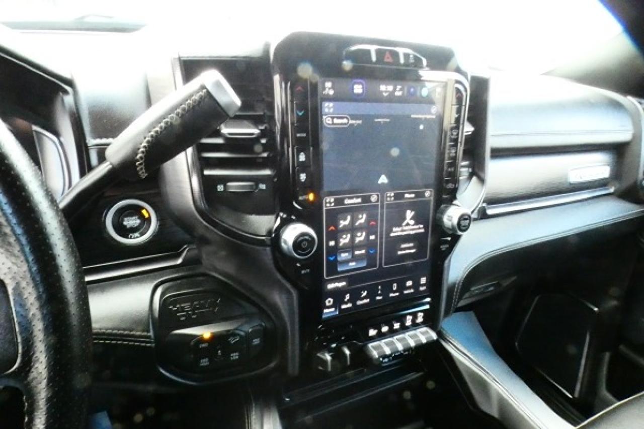 2024 Dodge Ram 2500 Rebel Crew Cab CUMMINS DIESEL w/H&C L, NAV, BUC - Photo #15