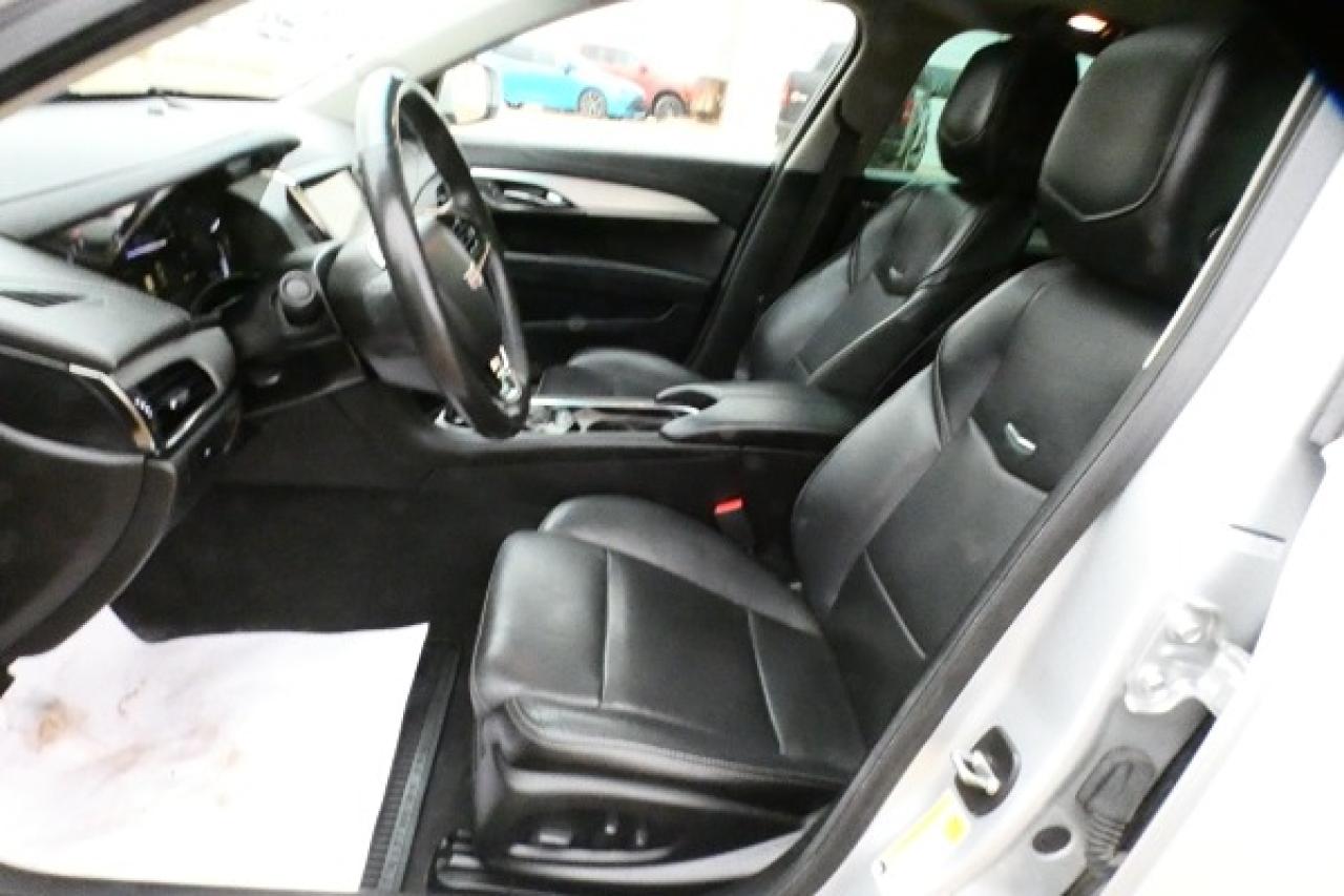 2018 Cadillac ATS Luxury AWD 2.0 T w/Htd Leather, S/R, NAV, BUC - Photo #10