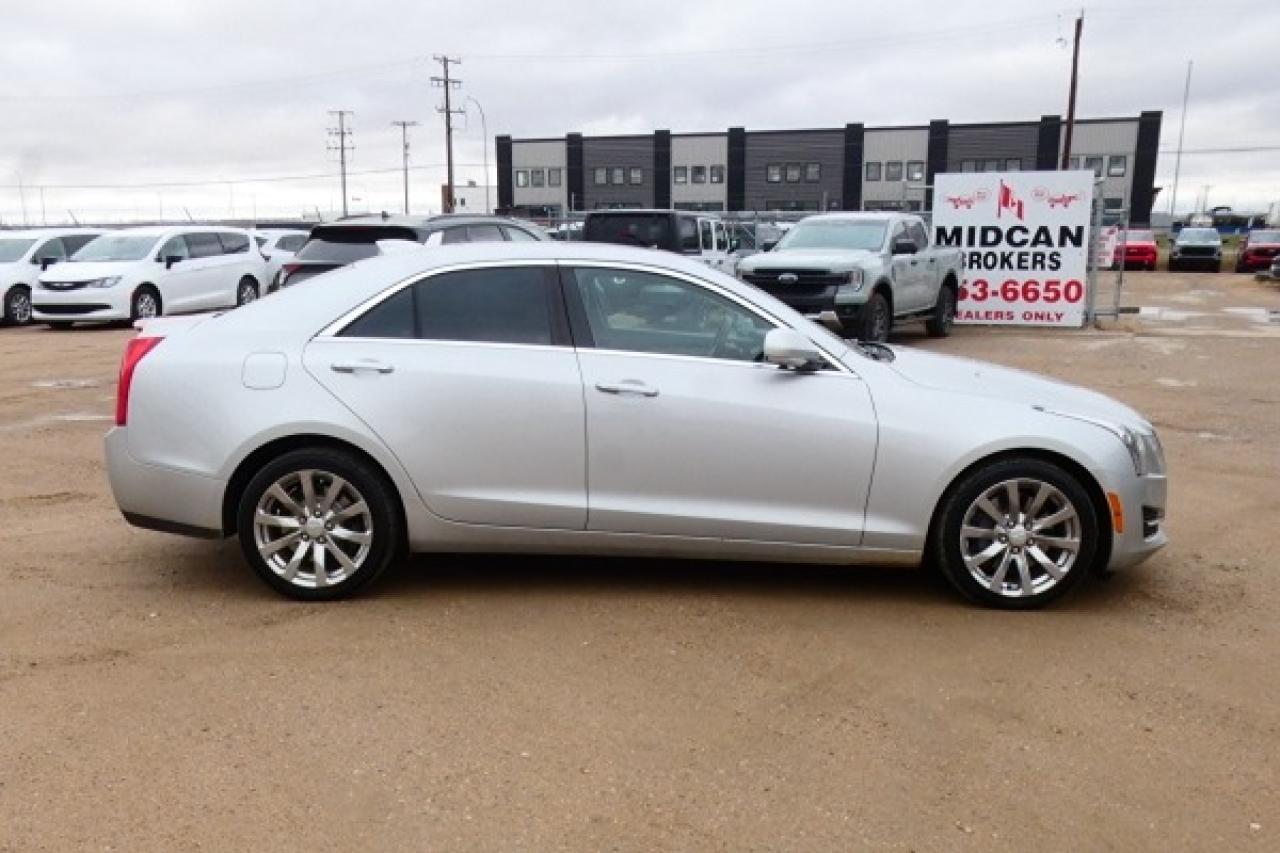 2018 Cadillac ATS Luxury AWD 2.0 T w/Htd Leather, S/R, NAV, BUC - Photo #5