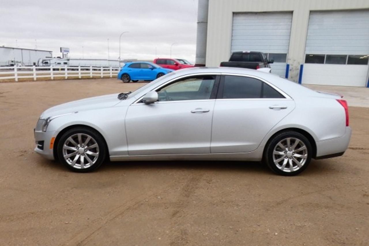 2018 Cadillac ATS Luxury AWD 2.0 T w/Htd Leather, S/R, NAV, BUC - Photo #1