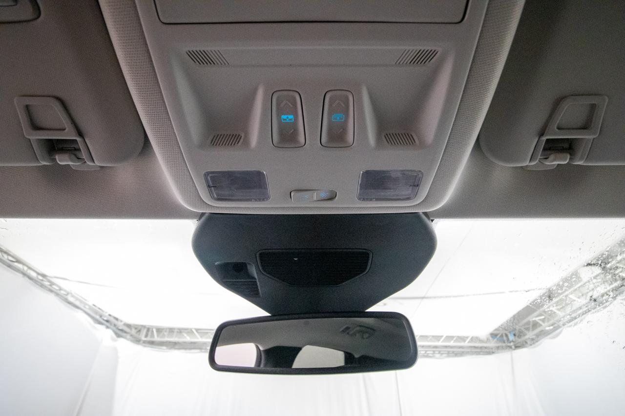 2024 Ford Escape Platinum AWD Photo5