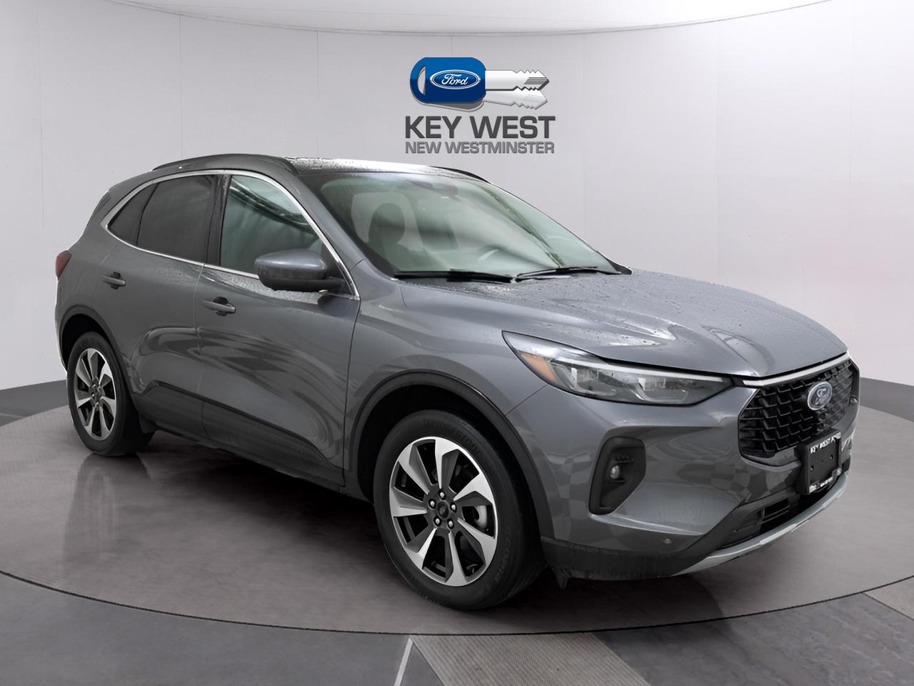 2024 Ford Escape Platinum AWD Photo4