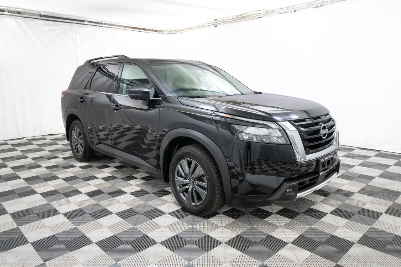 2024 Nissan Pathfinder SV 4WD Photo5