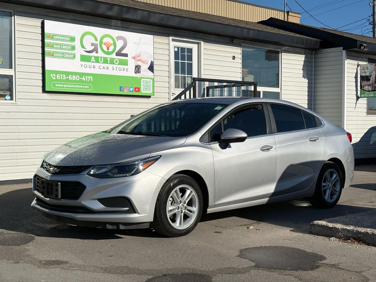 Used 2017 Chevrolet Cruze LT for sale in Ottawa, ON