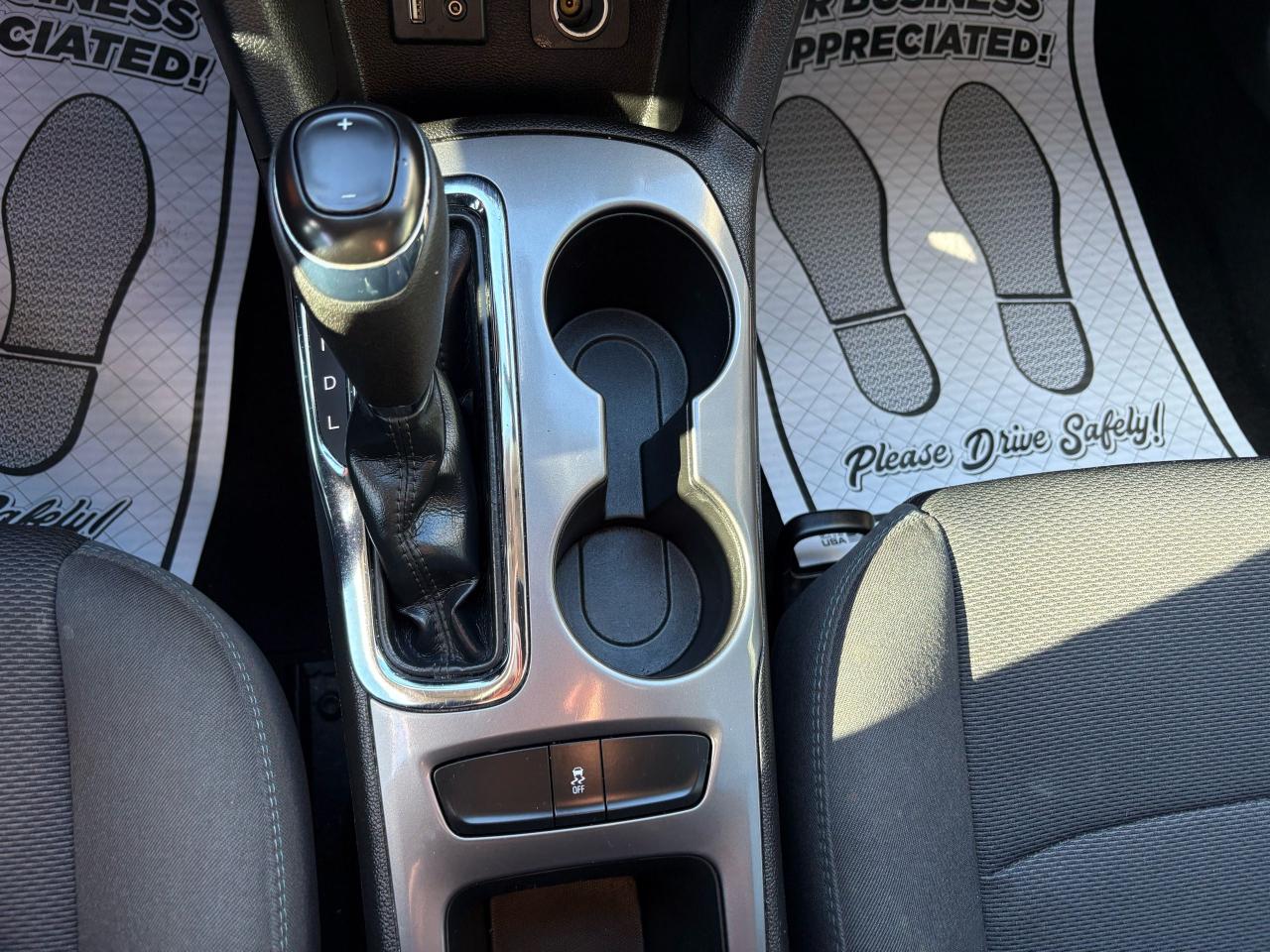 2017 Chevrolet Cruze LT - Photo #17