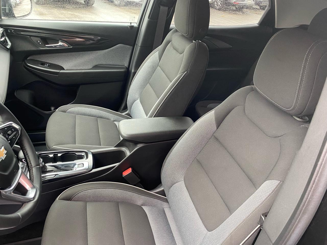 2024 Chevrolet TrailBlazer AWD 4dr LT Photo