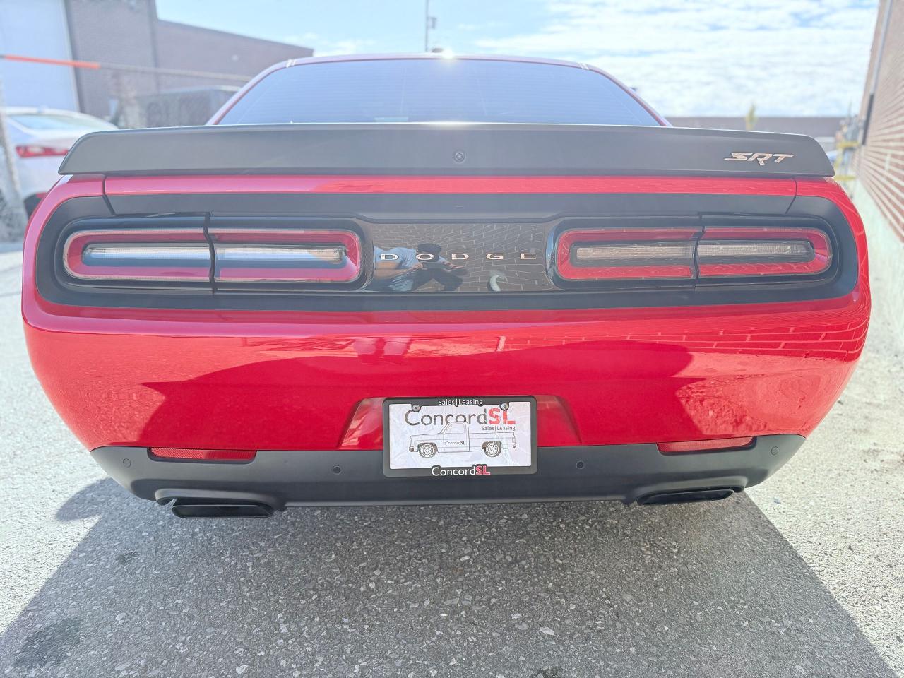 2016 Dodge Challenger SRT Hellcat - Photo #4