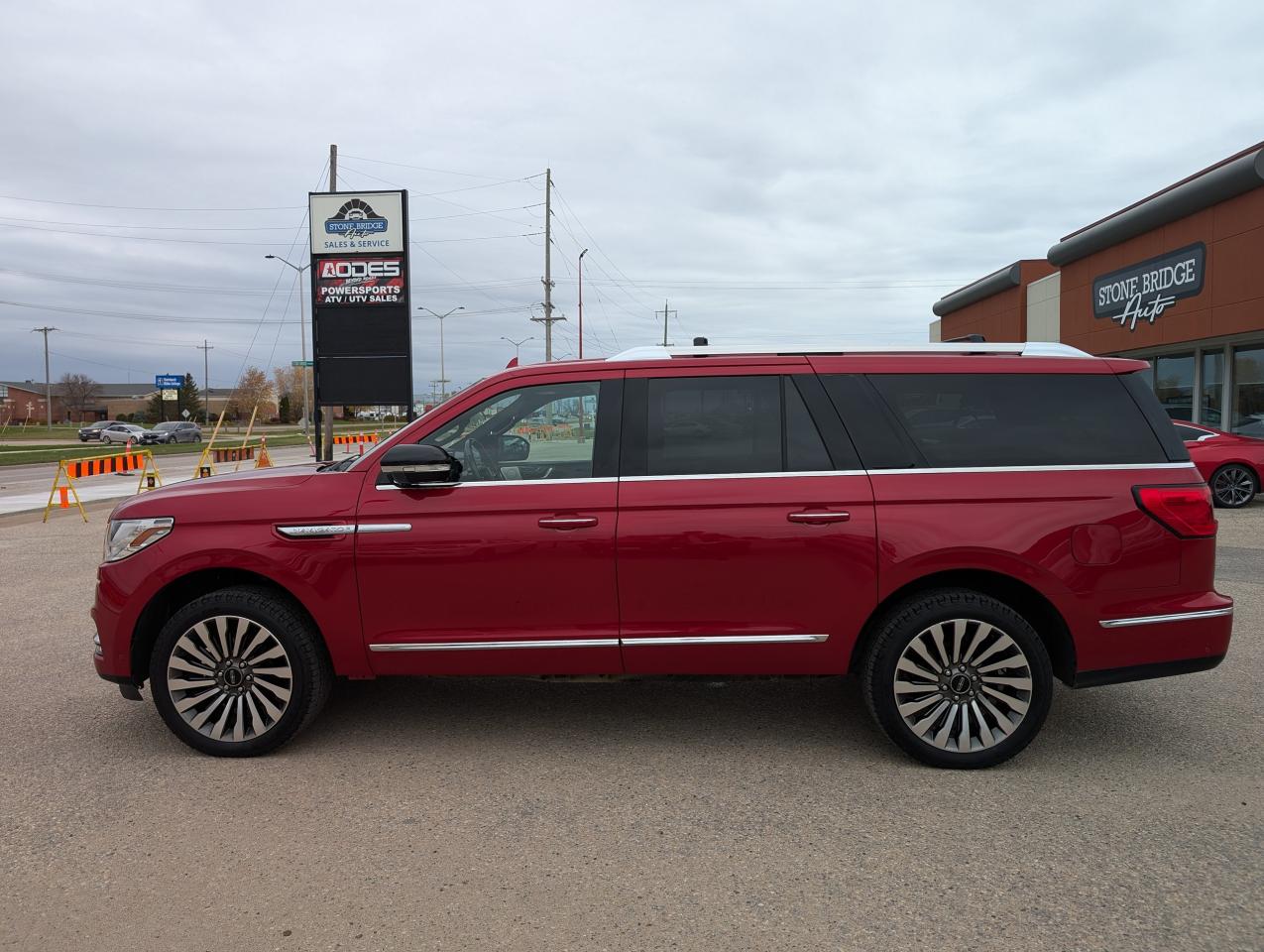 2020 Lincoln Navigator Reserve | Heated Cooled Seats | 360° Camera - Photo #7