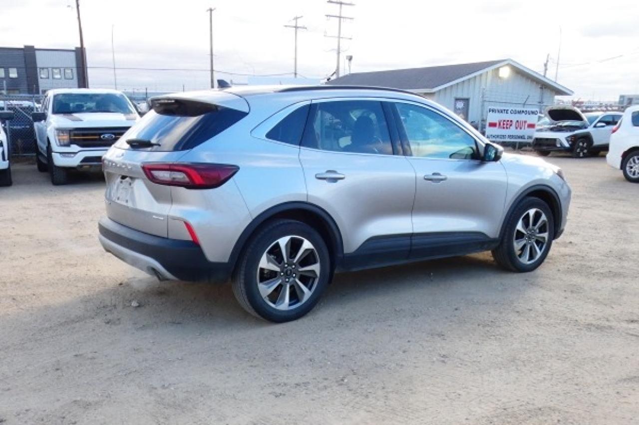 2024 Ford Escape Platinum AWD w/Htd Leather, pano S/R, NAV, BUC - Photo #6