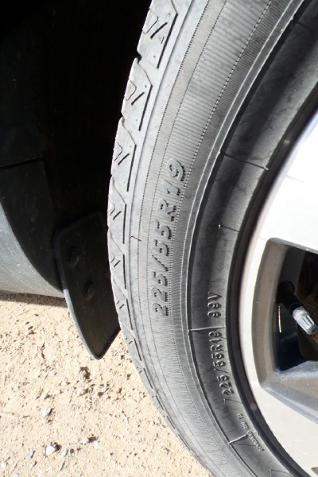 2024 Ford Escape Platinum AWD w/Htd Leather, pano S/R, NAV, BUC - Photo #21