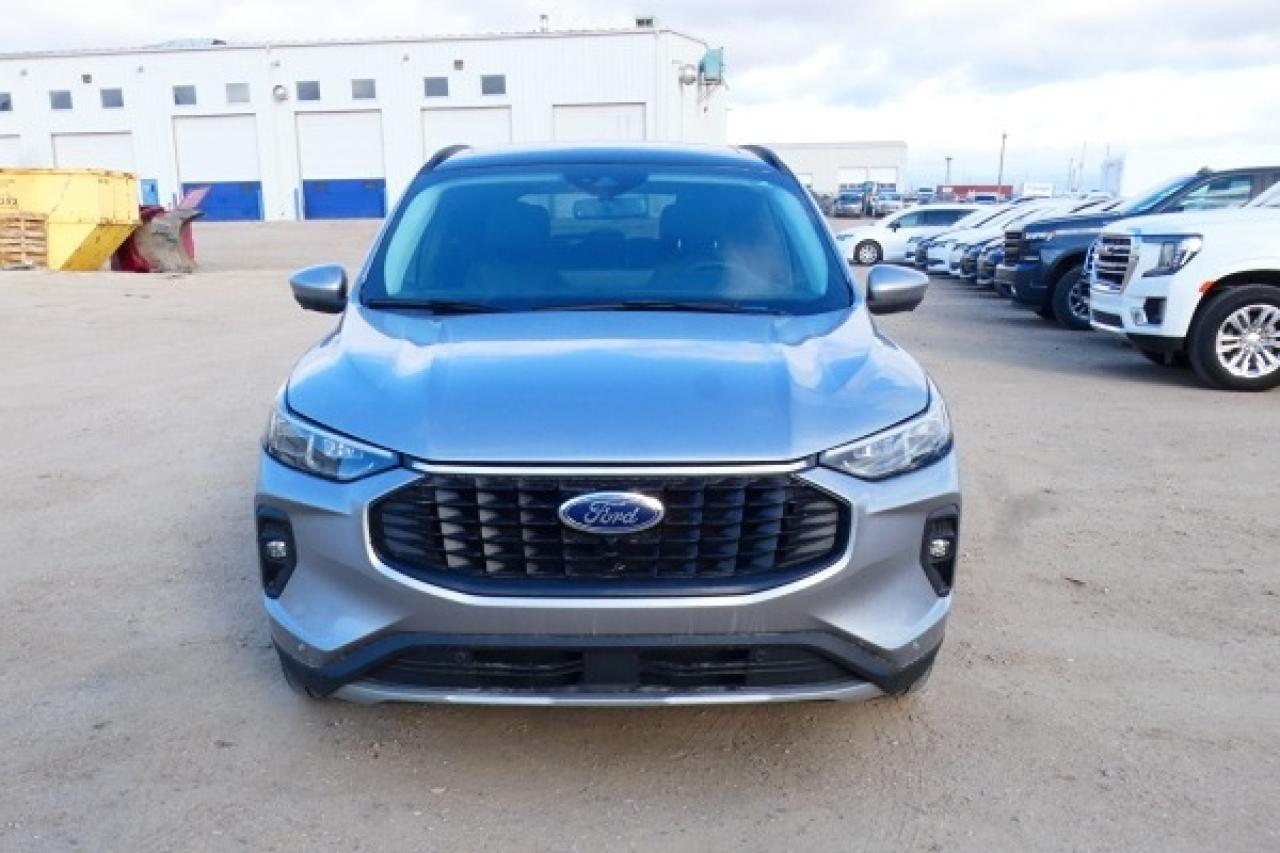 2024 Ford Escape Platinum AWD w/Htd Leather, pano S/R, NAV, BUC - Photo #3