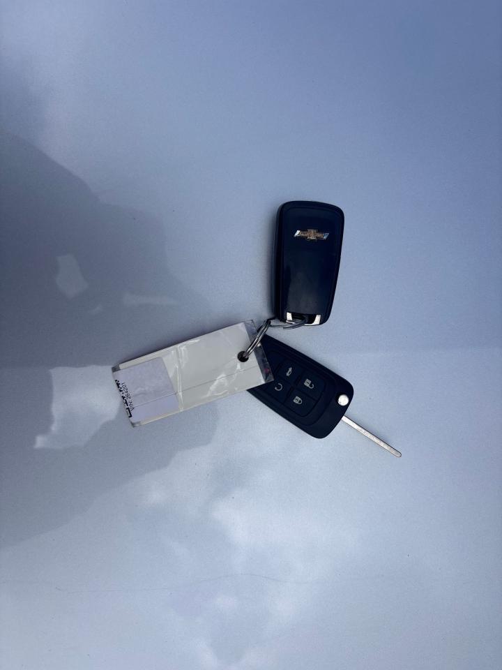 2013 Chevrolet Cruze LOW KMS GREAT DEAL! - Photo #25