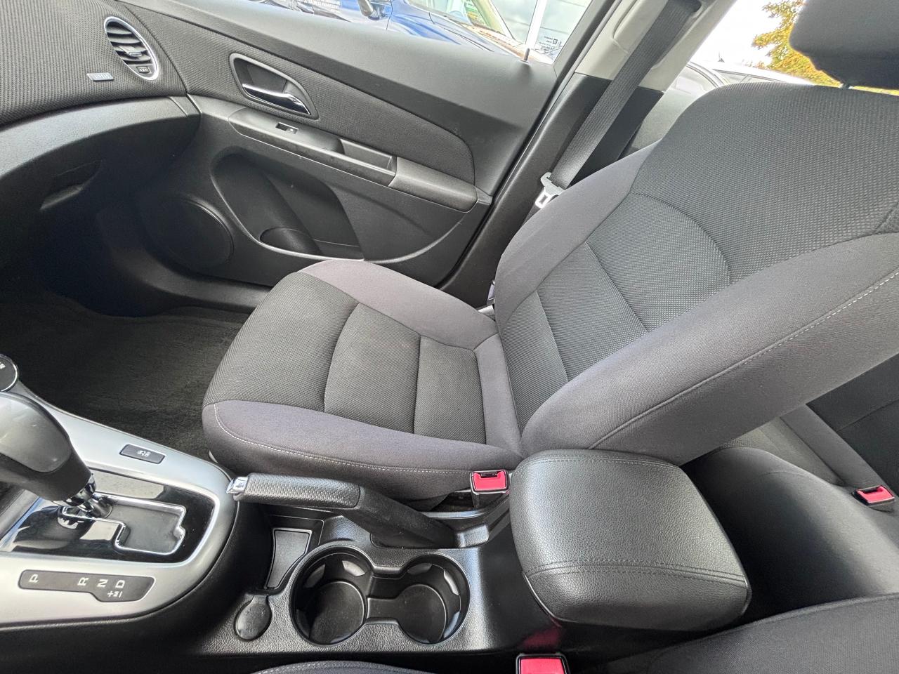 2013 Chevrolet Cruze LOW KMS GREAT DEAL! - Photo #22