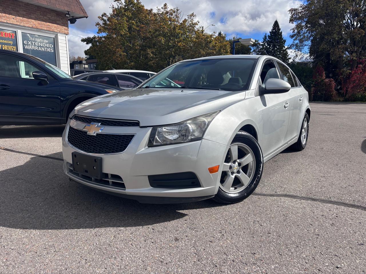 2013 Chevrolet Cruze LOW KMS GREAT DEAL! - Photo #4