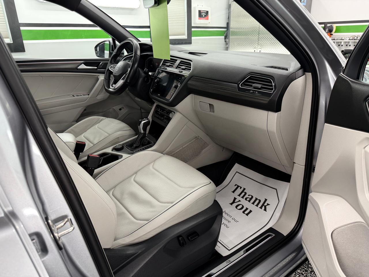 2022 Volkswagen Tiguan Highline R-line - Photo #14