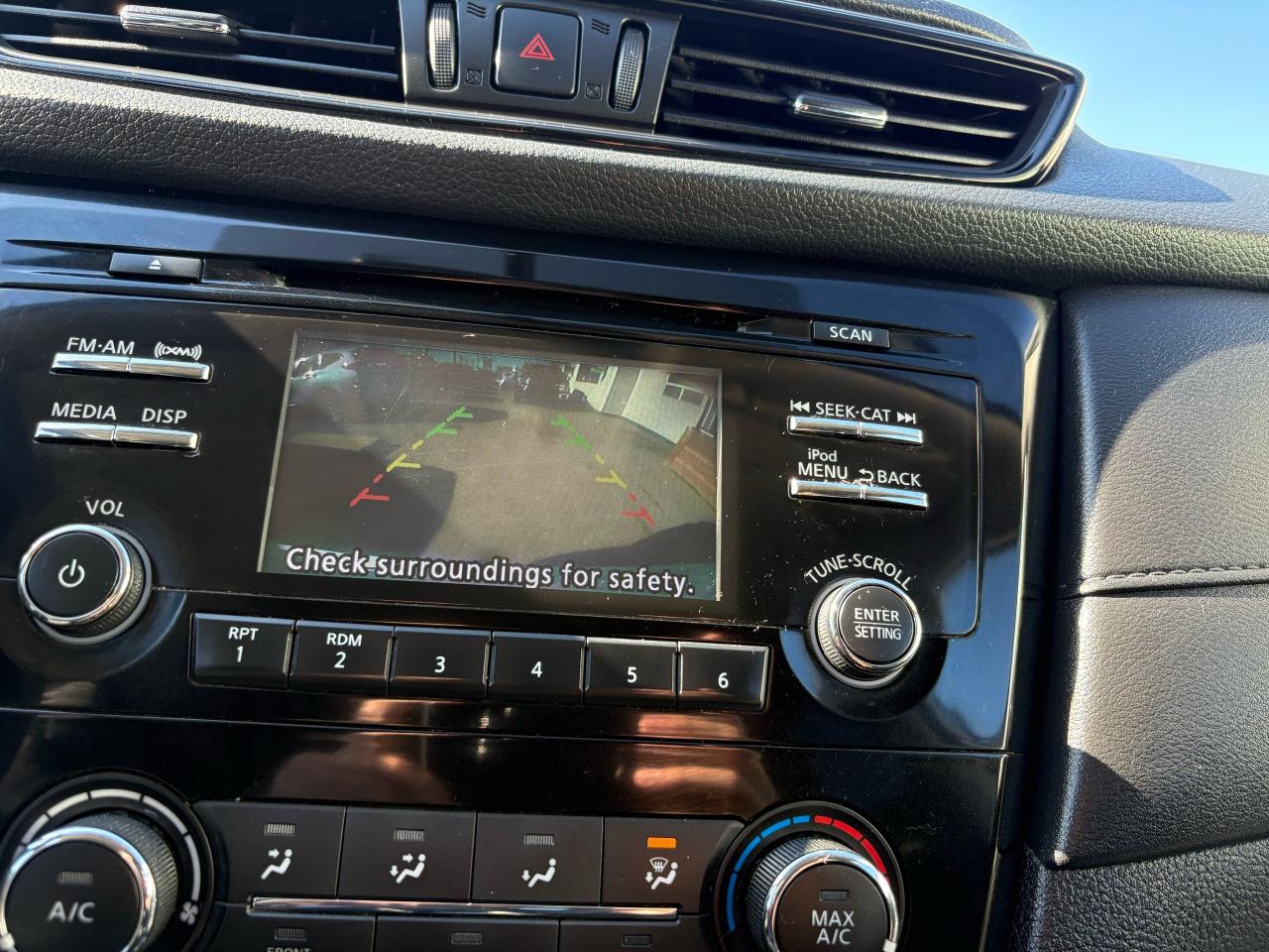 2017 Nissan Rogue S - Photo #20