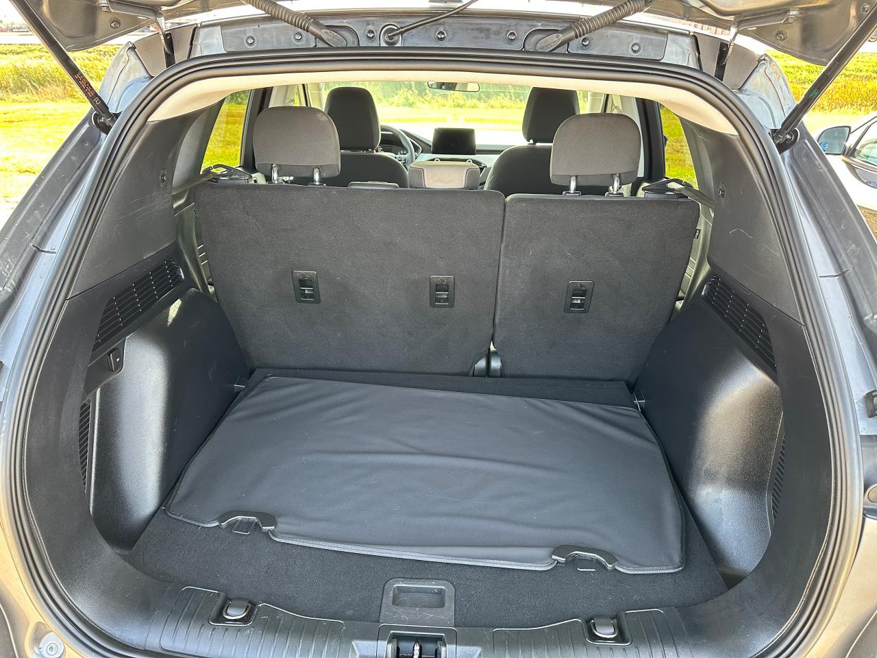 2022 Ford Escape SE AWD Photo5