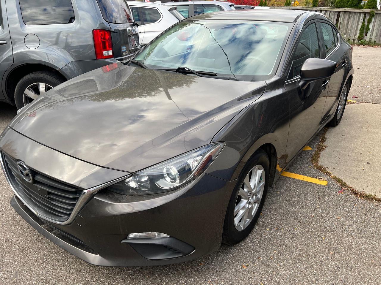2015 Mazda MAZDA3 GS - Photo #1