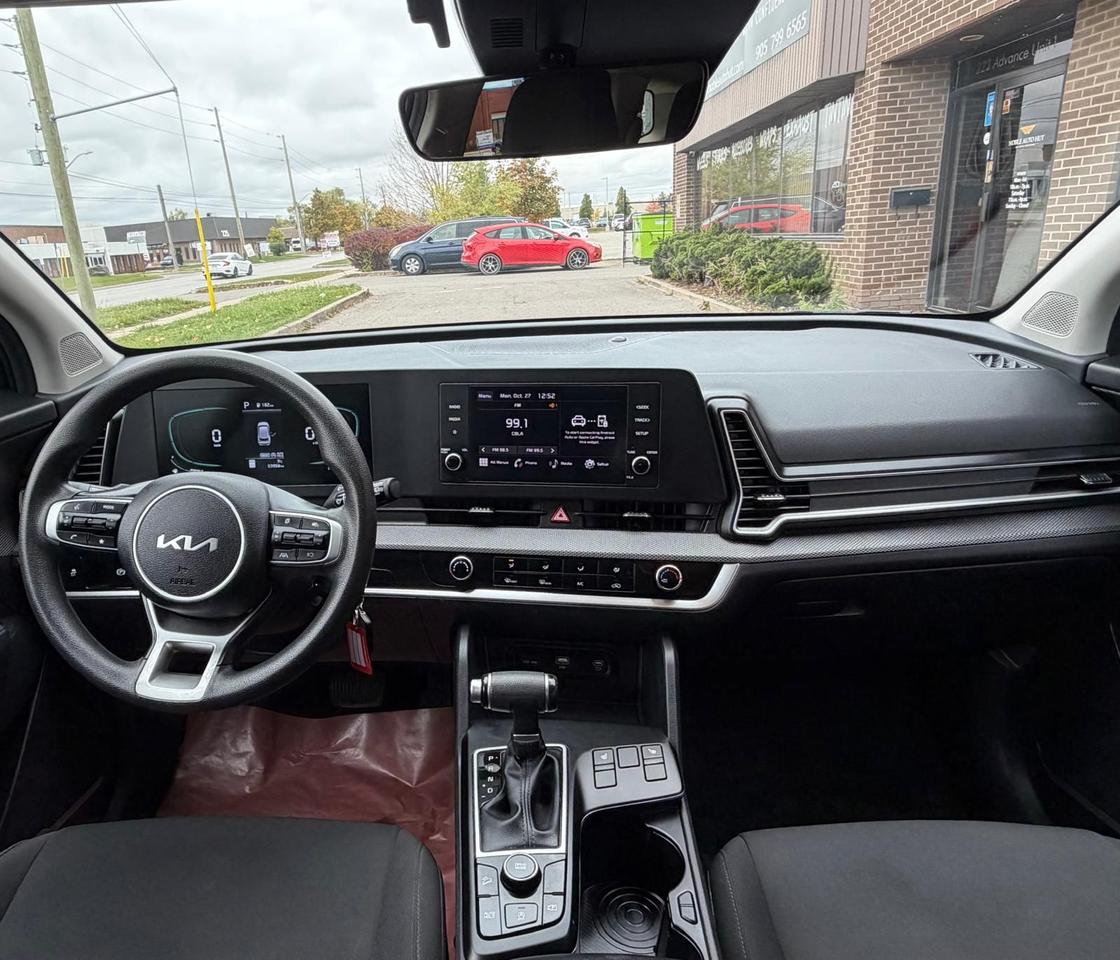 2023 Kia Sportage LX - Photo #7