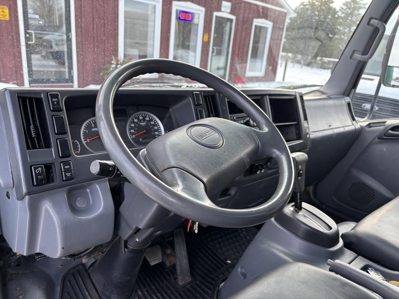 2014 Isuzu NQR - ~DIESEL~ Photo