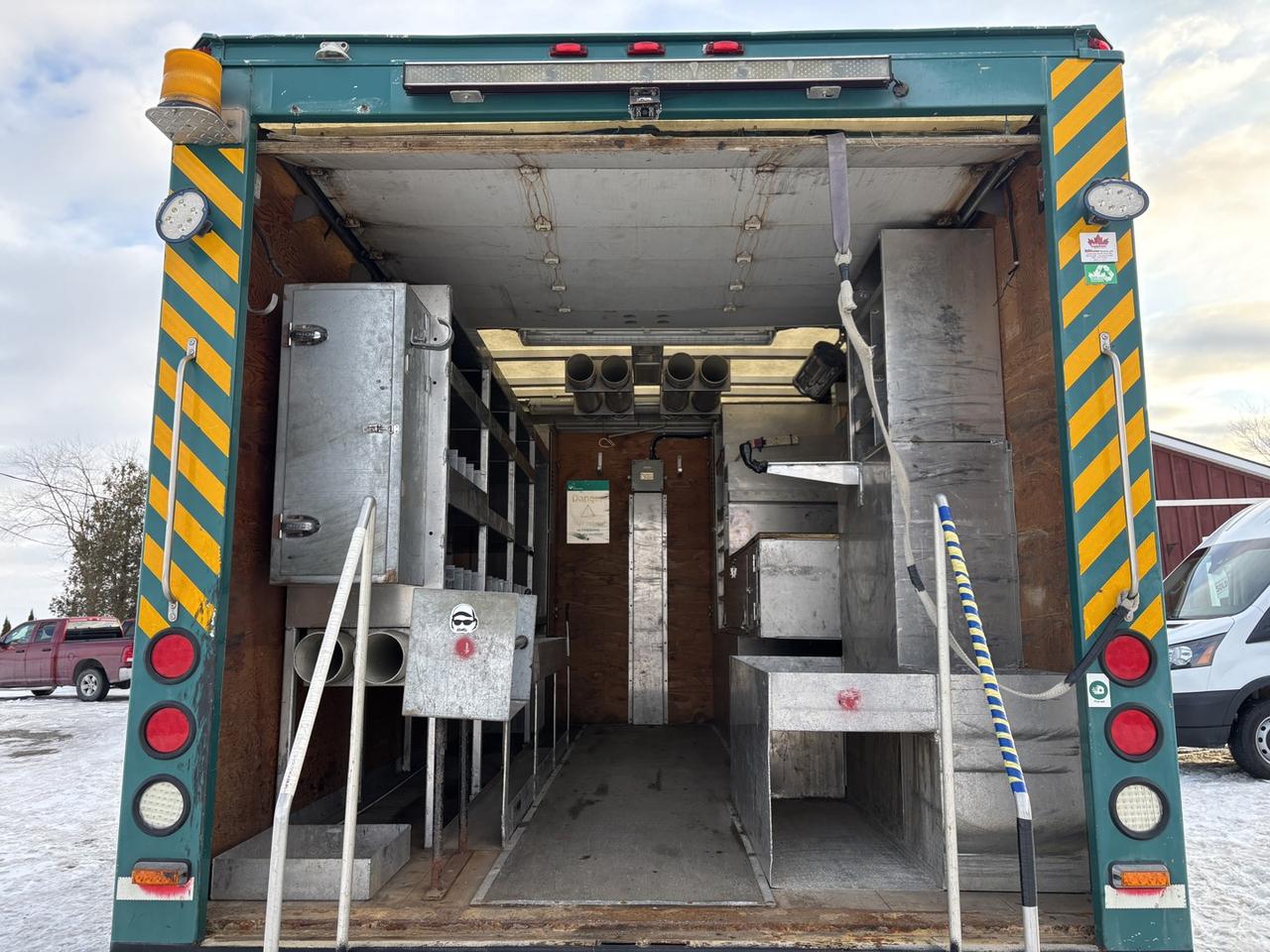 2014 Isuzu NQR - ~DIESEL~ Photo