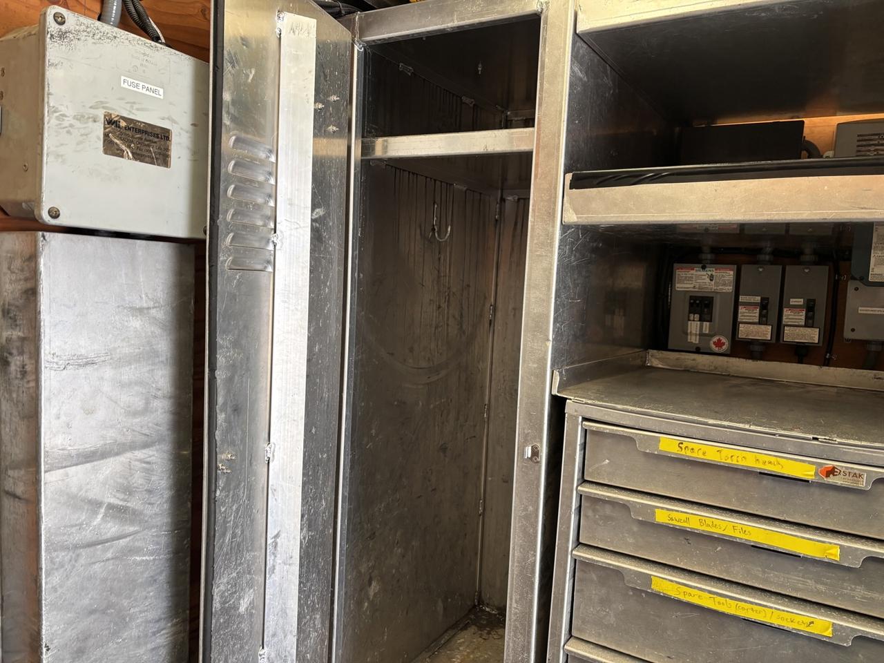 2014 Isuzu NQR - ~DIESEL~ Photo