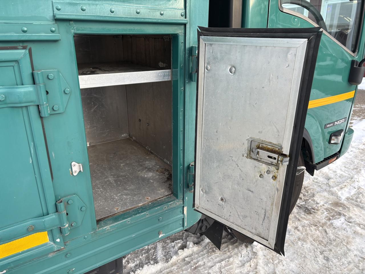 2014 Isuzu NQR - ~DIESEL~ Photo