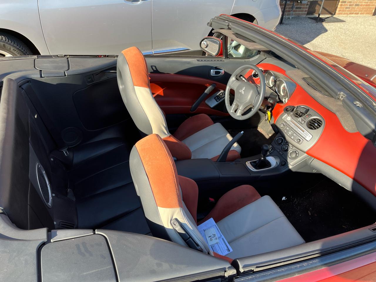 2012 Mitsubishi Eclipse GT-P CONVERTIBLE V6 - RARE 6 SPEED MANUAL TRANSMISSION- ONLY 139,410KMS!! - Photo #14