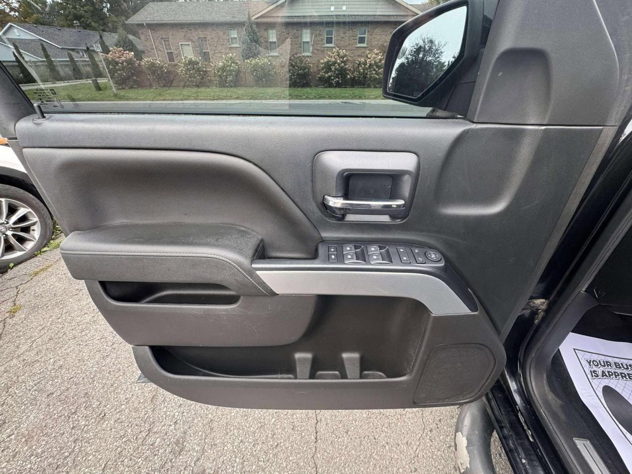 2018 Chevrolet Silverado 1500 LT - Photo #16