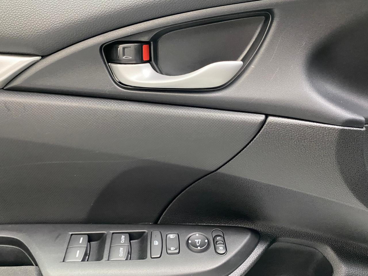 2018 Honda Civic SE+New Tires+Brake+Camera+Adaptive Cruise+LaneKeep Photo