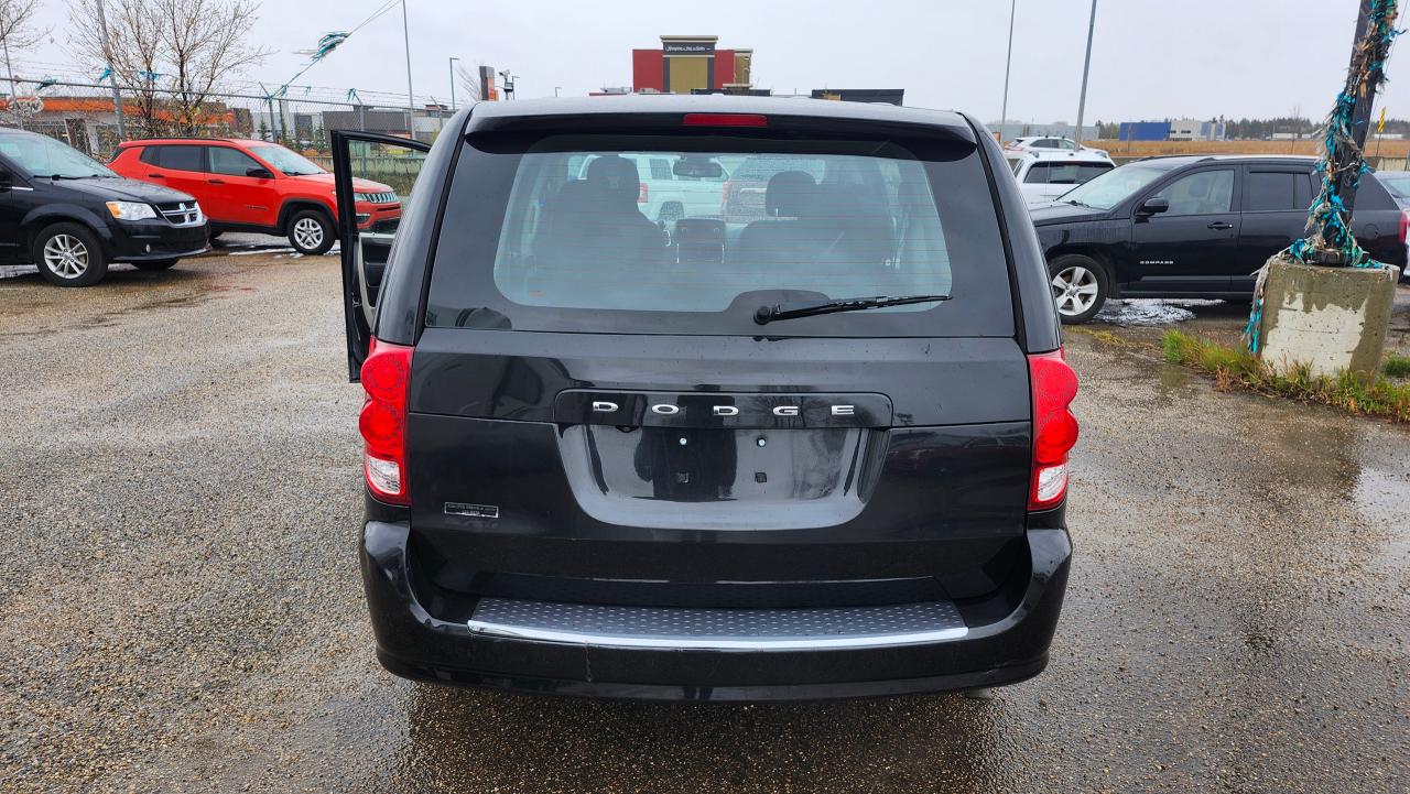 2018 Dodge Grand Caravan SE, Remote Start, BU Cam, Sto'n Go - 7 Passenger - Photo #5