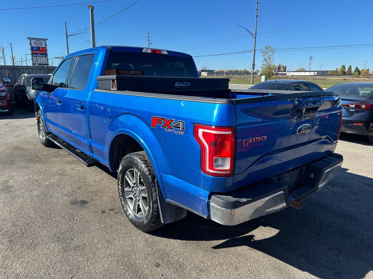 2015 Ford F-150 XLT - Photo #3