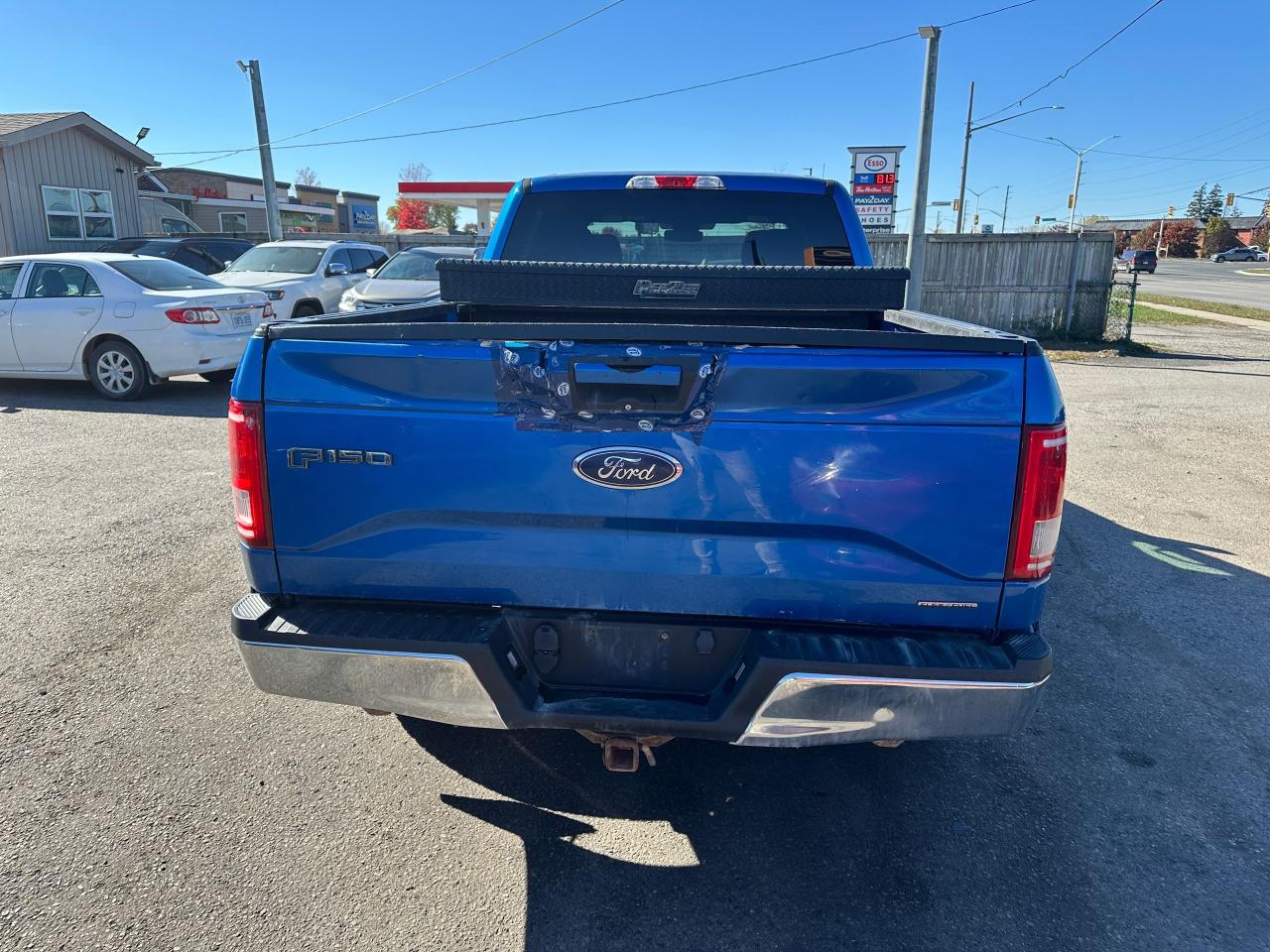 2015 Ford F-150 FX4, XLT, CREW CAB, 4X4, 5L V8, CERTIFIED Photo3