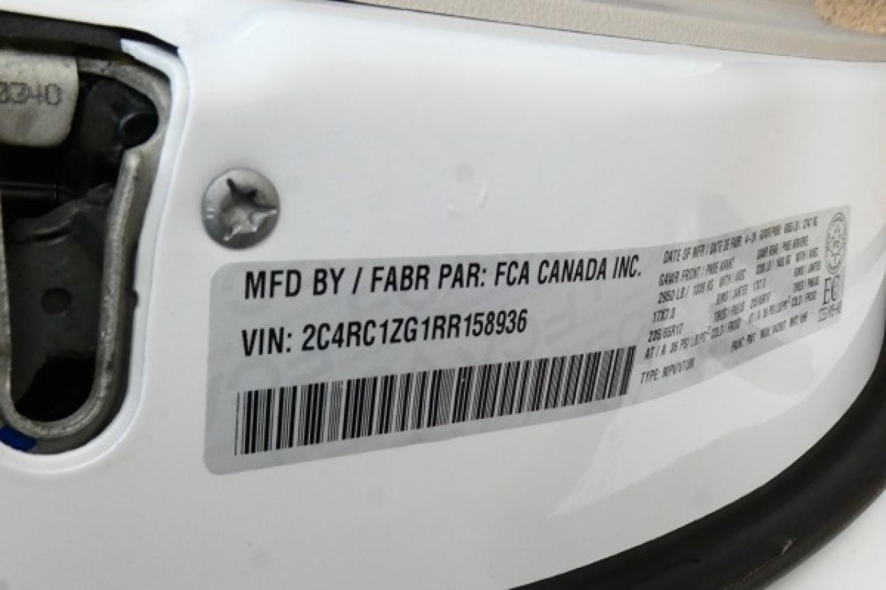 2024 Chrysler Grand Caravan SXT 2WD w/Htd cloth, Htd wheel, NAV, BUC - Photo #20