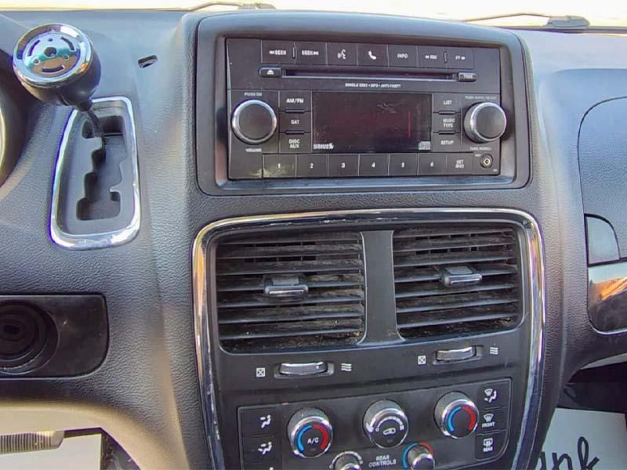 2013 Dodge Grand Caravan  - Photo #11