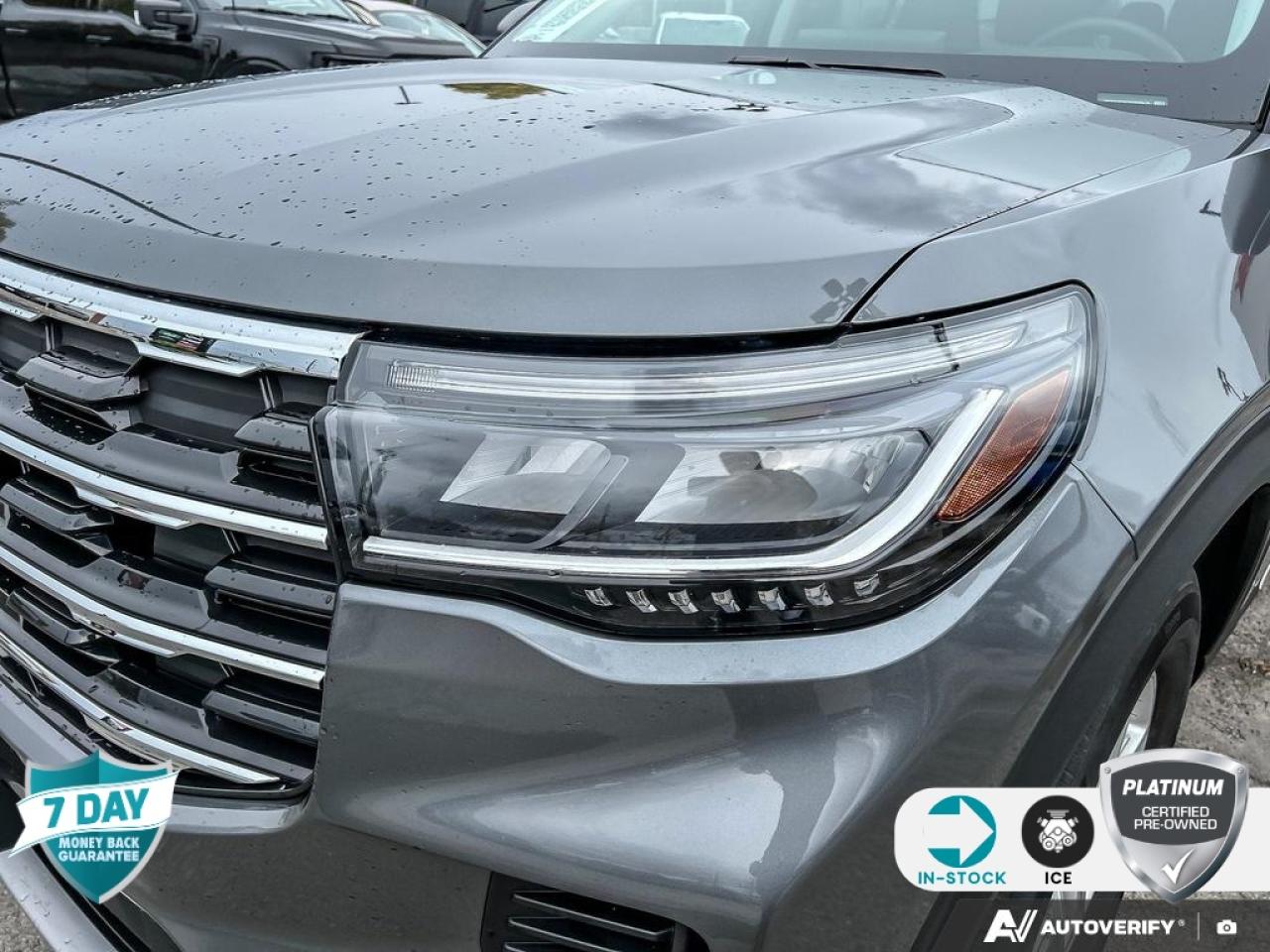 2025 Ford Explorer Active 7 PASSANGER AWD LOW KMS CERTIFIED Photo