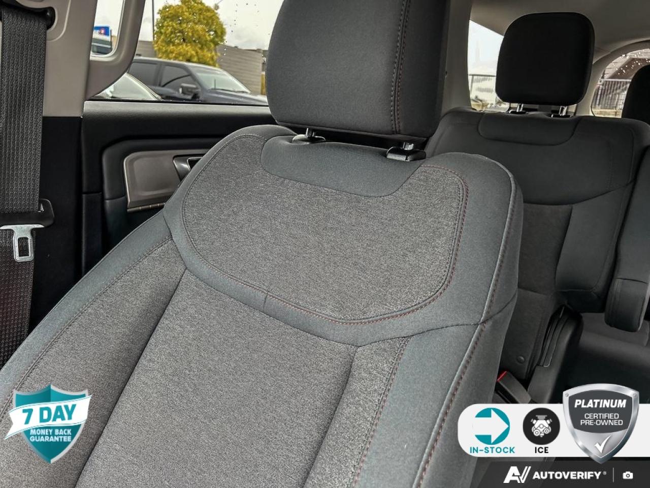 2025 Ford Explorer Active 7 PASSANGER AWD LOW KMS CERTIFIED Photo