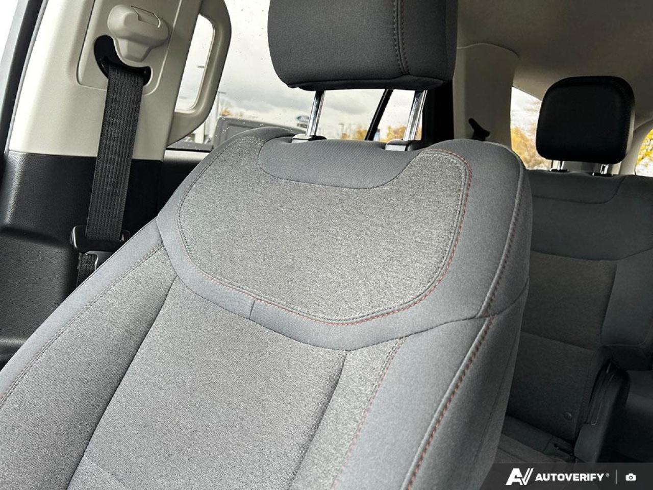 2025 Ford Explorer Active AWD 7 PASSANGER FACTORY WARRANTY CERTIFIED Photo