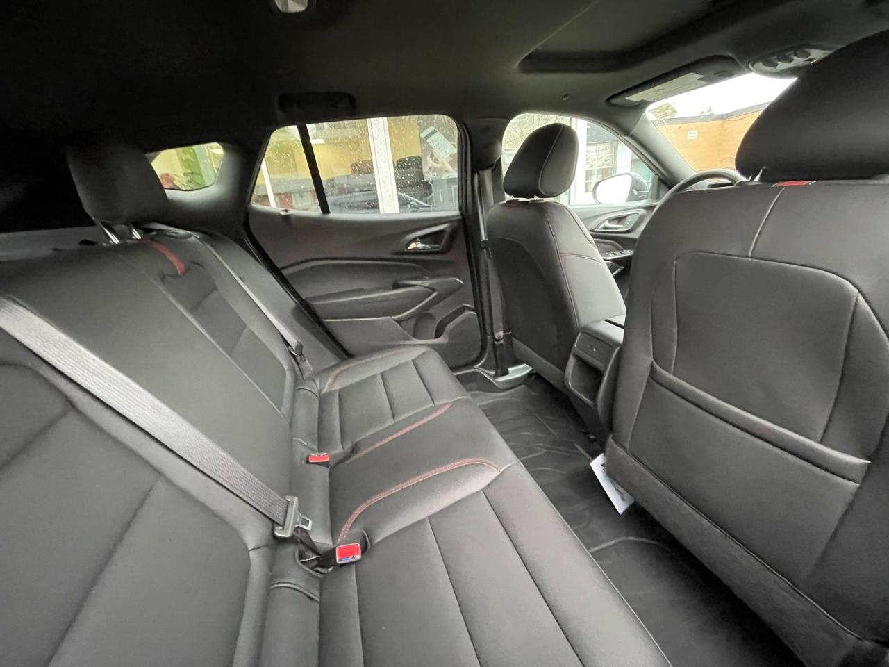 2024 Chevrolet Trax 2RS One Owner | Sunroof | Navigation | 18" Wheels Photo