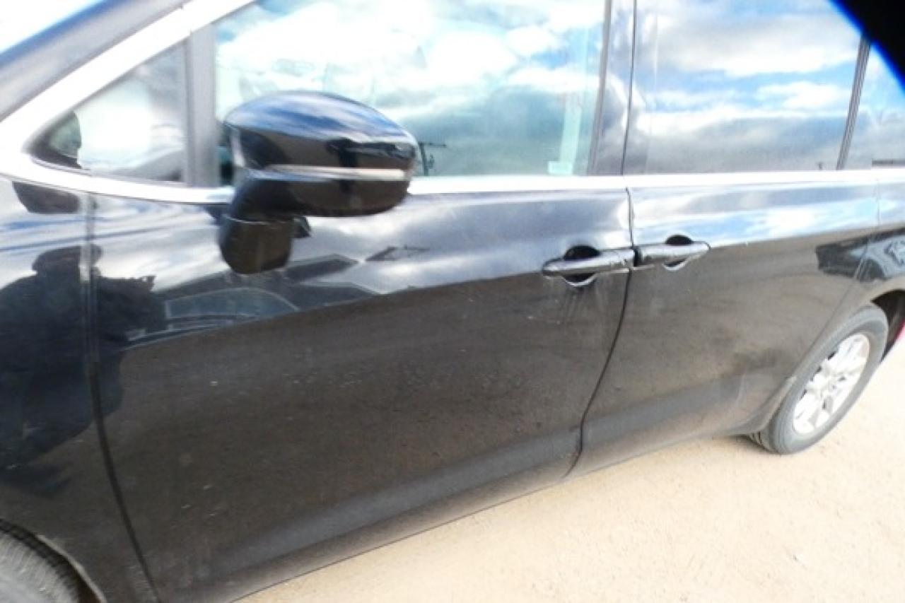 2024 Chrysler Grand Caravan SXT 2WD w/Htd cloth, Htd wheel, NAV, BUC - Photo #24