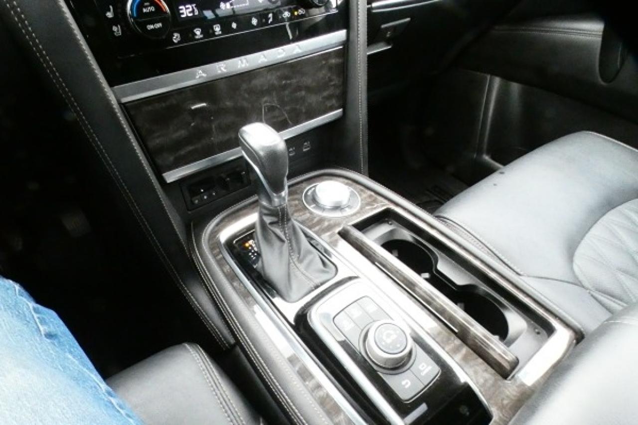 2023 Nissan Armada Platinum 4X4 w/H&C Leather, S/R, NAV, BUC - Photo #18